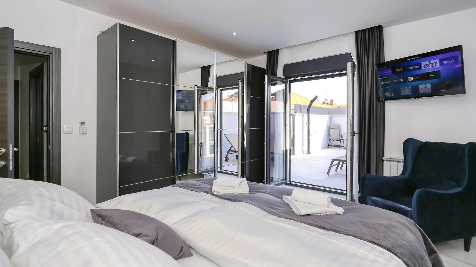 Amazing Apartment In Zadar With Wifi