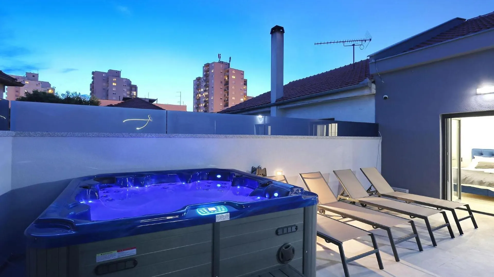 Amazing Apartment In Zadar With Wifi
